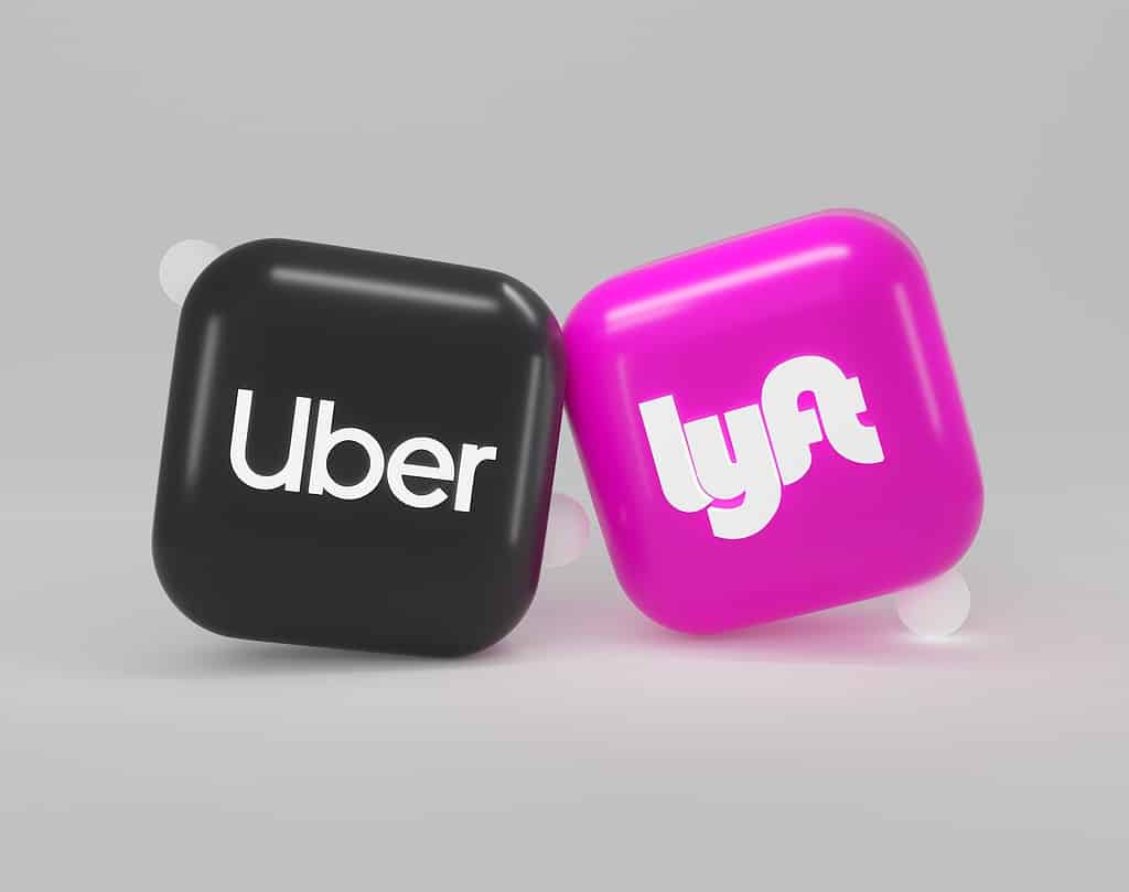 "Lyft logo displayed against a simple background, symbolizing its anticipated expansion into the Mexican ride-sharing market."